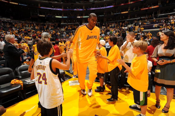 美媒：独行侠预计将推迟至休赛期再启动总经理选聘工作（美媒：独行侠或将把总经理选聘推迟到休赛期再启动）