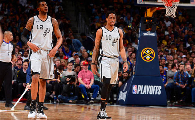 吉米何感？本赛季勇士15胜15负西部第8 热火15胜15负东部第8（勇士与热火均15胜15负分列东西部第8，吉米作何感想？）