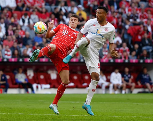 深圳外援马里奇炮轰四川男篮：你们还欠我钱！必须有人担责！（深圳外援马里奇怒斥四川男篮：欠薪未付，必须有人负责！）