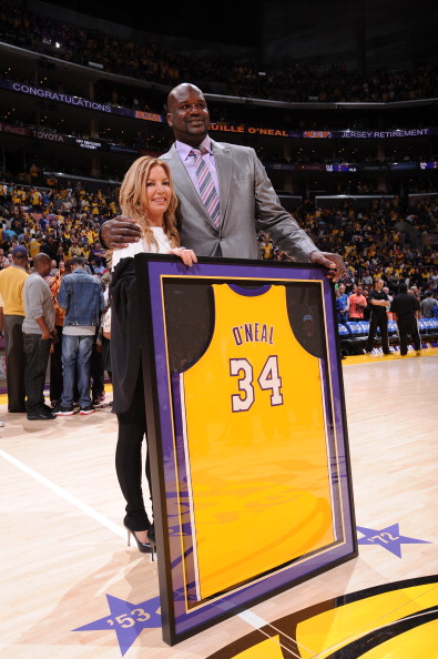 已经低头！高层调解之后阿隆索主动“示好”明星，愿意更改新战术（高层调停后阿隆索向明星递橄榄枝，愿调整新战术）