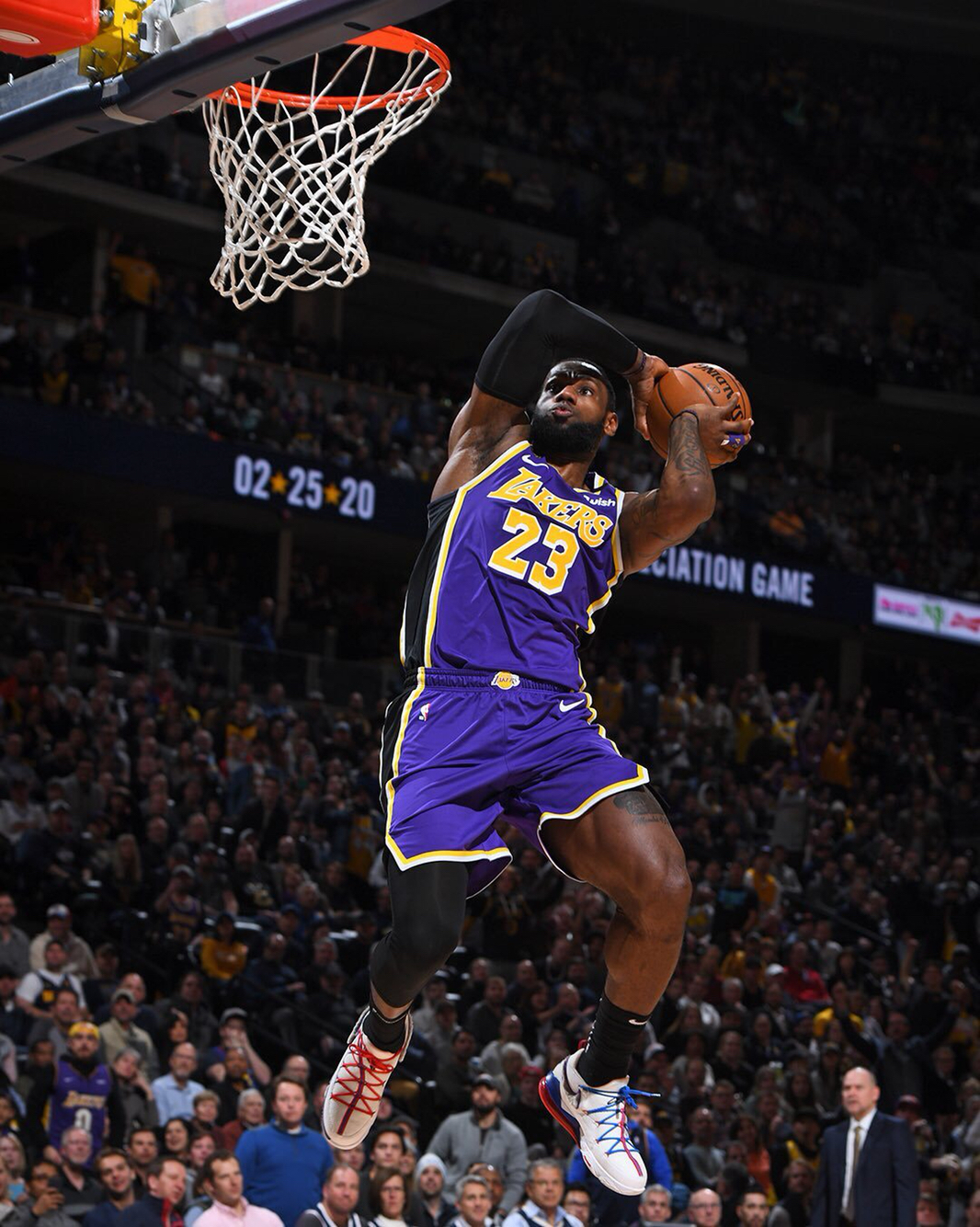 马赫雷斯：过去两届非洲杯小组出局已成历史，我不会在意批评（马赫雷斯：前两届非洲杯小组出局已成过去，我不在意外界批评）